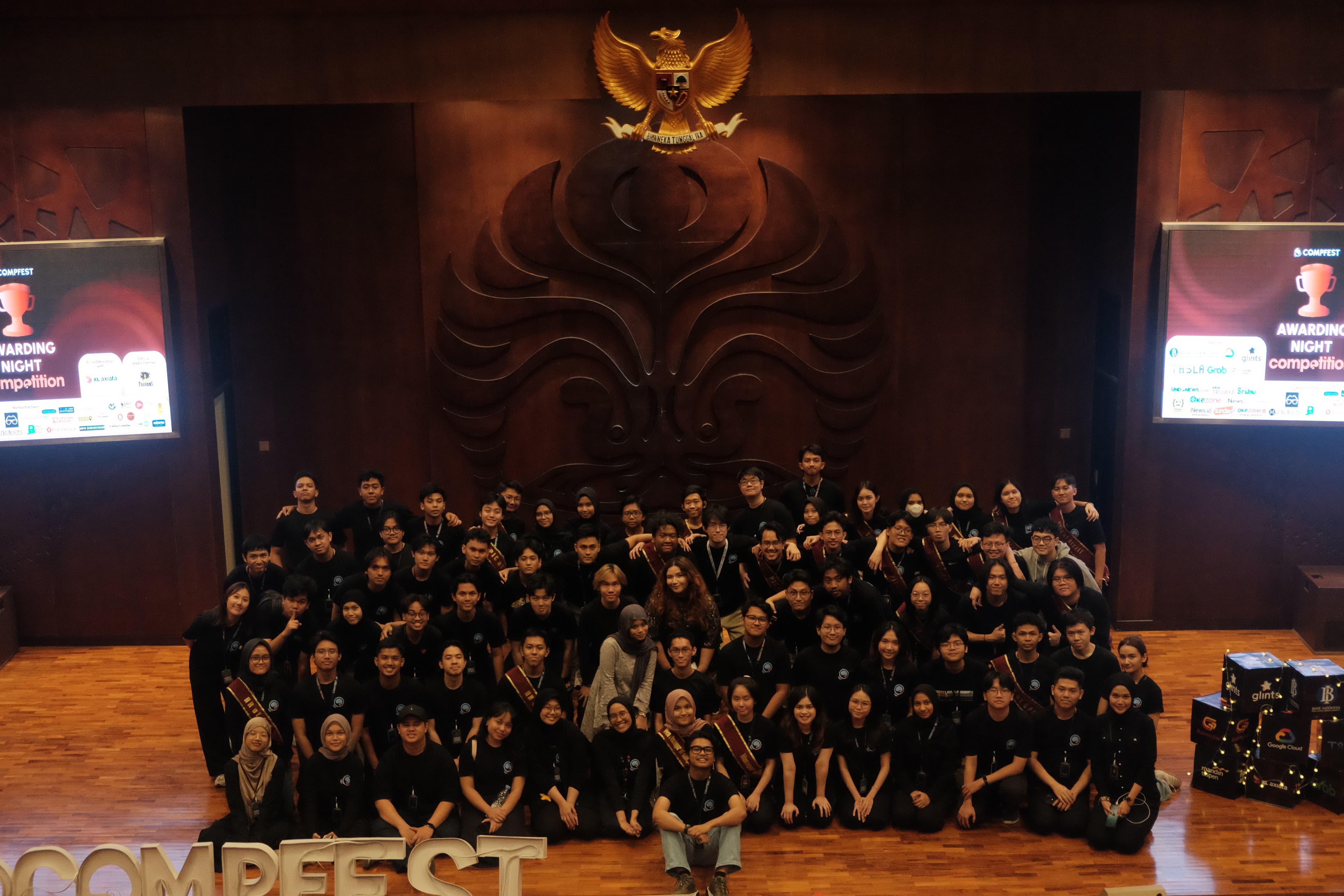 /about/kepanitiaan/Compfest/carousel/proker-aw.jpeg